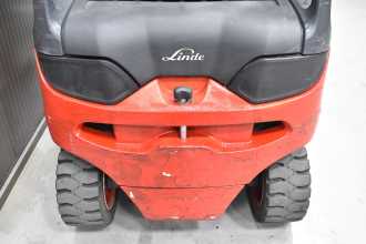 Chariot élévateur d'occasion LINDE E 25 L - 01 /58841/ ELEKTRO VIERRADFRONTSTAPLER (13066429)