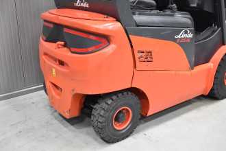 Chariot élévateur d'occasion LINDE E 25 SL /51138/ ELEKTRO VIERRADFRONTSTAPLER (12967609)