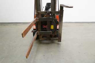 Chariot élévateur d'occasion LINDE E 25 Z 325 ELEKTRO DREIRADFRONTSTAPLER (13028099)