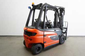 Chariot élévateur d'occasion LINDE E 30 1252 ELEKTRO VIERRADFRONTSTAPLER (13051498)