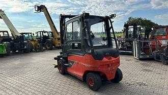 Chariot élévateur d'occasion LINDE E 40HL 01 - 600  ELEKTRO VIERRADFRONTSTAPLER (13074620)