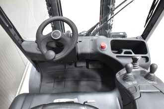 Chariot élévateur d'occasion LINDE E 45 HL/600 - 01 /58863/ ELEKTRO VIERRADFRONTSTAPLER (13066194)