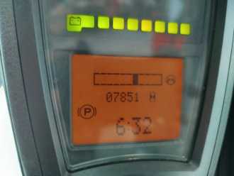 Chariot élévateur d'occasion LINDE E14-01 ELEKTRO DREIRADFRONTSTAPLER (13066115)