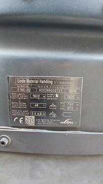Chariot élévateur d'occasion LINDE E16C-02 ELEKTRO DREIRADFRONTSTAPLER (13017014)