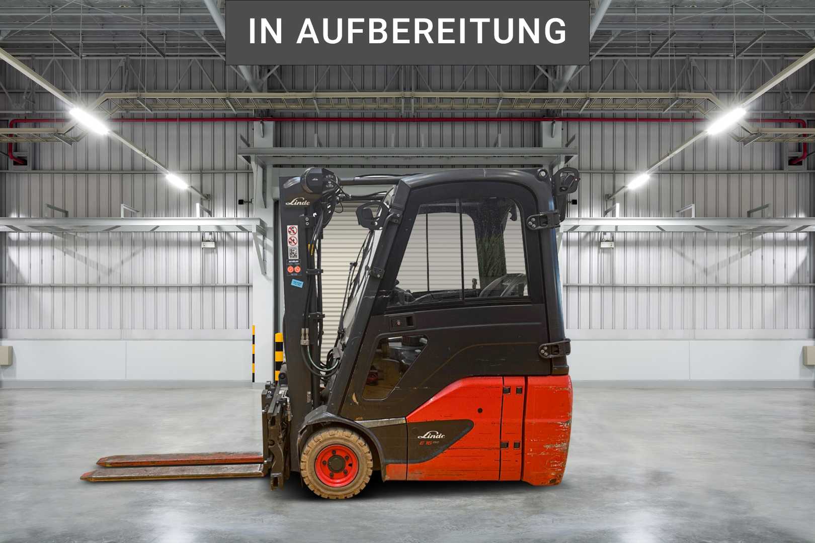Chariot élévateur d'occasion LINDE E16C ELEKTRO DREIRADFRONTSTAPLER (13045983)