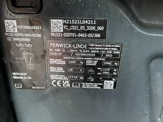 Chariot élévateur d'occasion LINDE E16H-02 ELEKTRO DREIRADFRONTSTAPLER (13073444)
