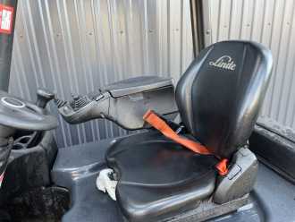 Chariot élévateur d'occasion LINDE E16H-02 ELEKTRO DREIRADFRONTSTAPLER (13073444)