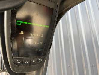 Chariot élévateur d'occasion LINDE E16P-02 ELEKTRO VIERRADFRONTSTAPLER (13050131)