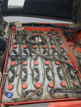 Chariot élévateur d'occasion LINDE E18-386-02 ELEKTRO DREIRADFRONTSTAPLER (13038844)