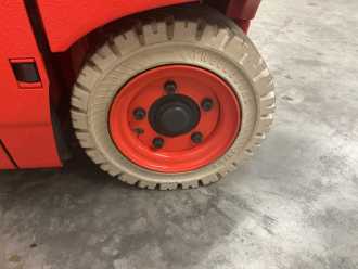 Chariot élévateur d'occasion LINDE E20PH ELEKTRO VIERRADFRONTSTAPLER (13028242)