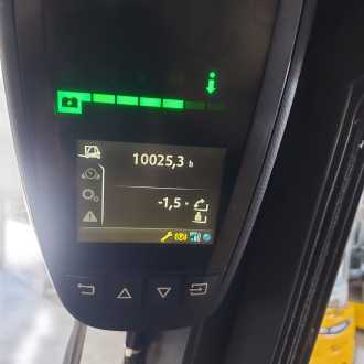 Chariot élévateur d'occasion LINDE E25HL-01 ELEKTRO VIERRADFRONTSTAPLER (13059578)