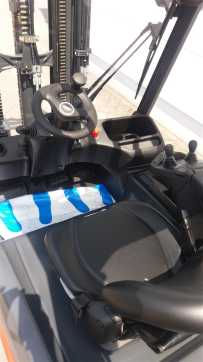 Chariot élévateur d'occasion LINDE E25L ELEKTRO VIERRADFRONTSTAPLER (13068667)
