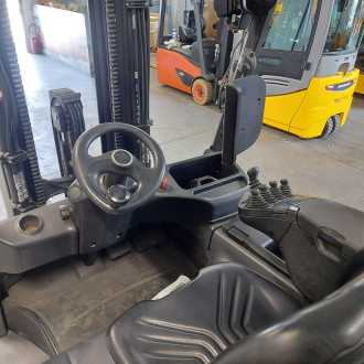 Chariot élévateur d'occasion LINDE E30H-01/600 ELEKTRO VIERRADFRONTSTAPLER (13059580)