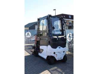 Chariot élévateur d'occasion LINDE E30HL-01/600 ELEKTRO VIERRADFRONTSTAPLER (13041303)