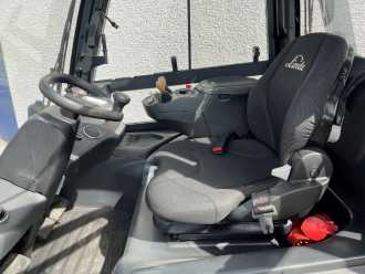 Chariot élévateur d'occasion LINDE E30HL/600 ELEKTRO VIERRADFRONTSTAPLER (13039872)