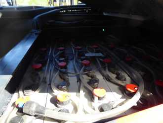 Chariot élévateur d'occasion LINDE E30L-01 ELEKTRO VIERRADFRONTSTAPLER (13036238)