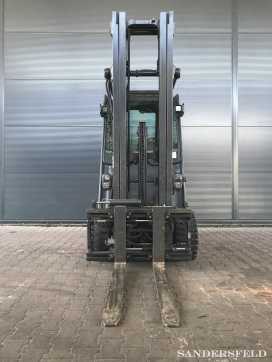 Chariot élévateur d'occasion LINDE E35 HL-01 ELEKTRO VIERRADFRONTSTAPLER (12983560)