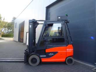 Chariot élévateur d'occasion LINDE E35HL-01 ELEKTRO VIERRADFRONTSTAPLER (13073829)