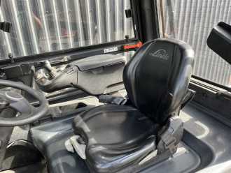Chariot élévateur d'occasion LINDE E35L-02 ELEKTRO VIERRADFRONTSTAPLER (13065732)