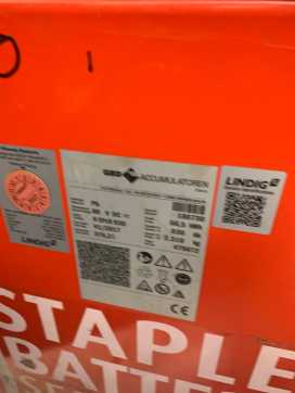 Chariot élévateur d'occasion LINDE E40/600HL ELEKTRO VIERRADFRONTSTAPLER (13067280)