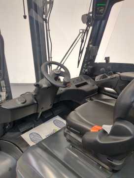 Chariot élévateur d'occasion LINDE E50HL-388-01 ELEKTRO VIERRADFRONTSTAPLER (13004370)