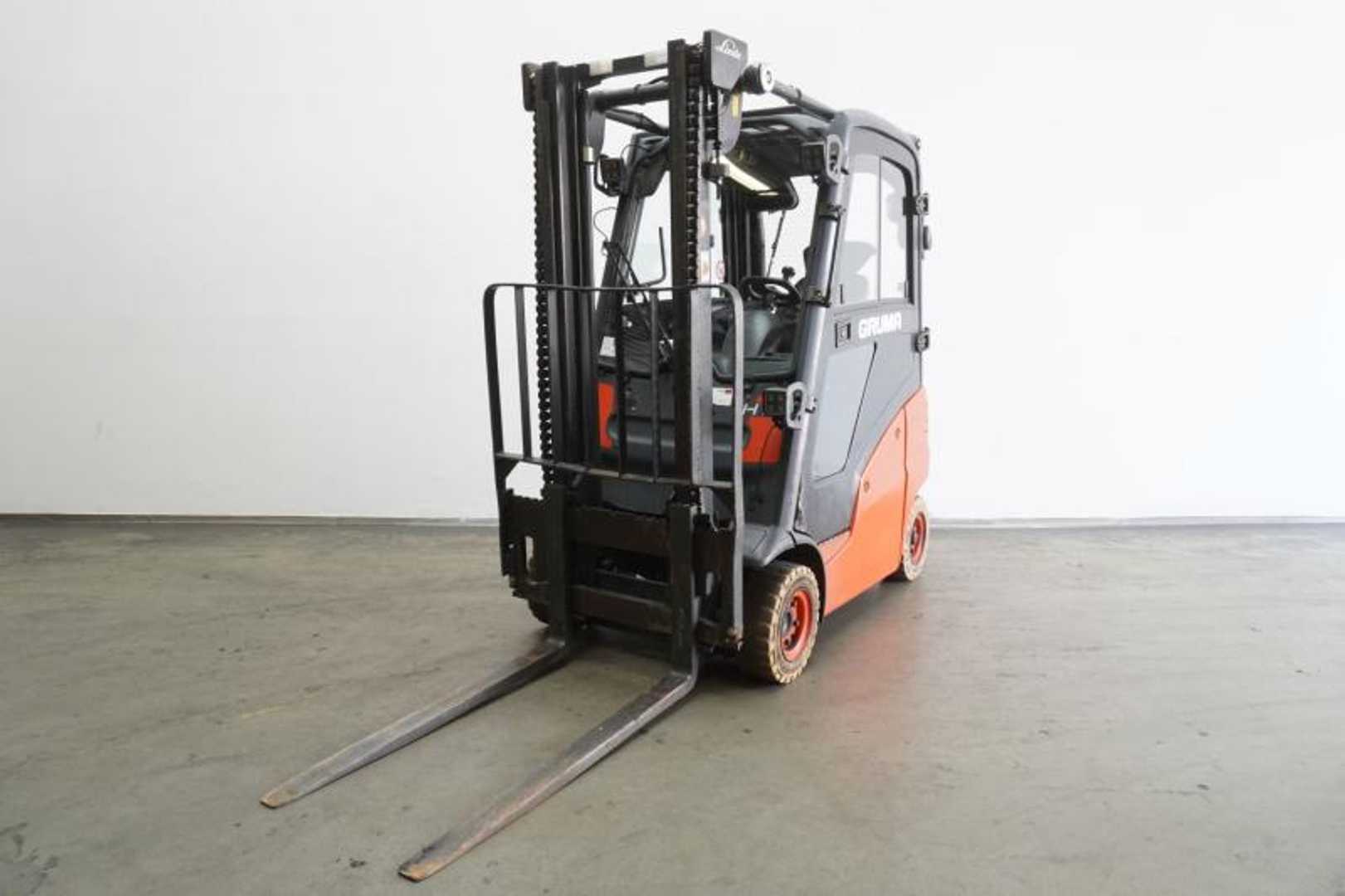 Chariot élévateur d'occasion LINDE H 14 D 391-00 DIESEL VIERRADFRONTSTAPLER (13071409)