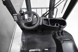 Chariot élévateur d'occasion LINDE H 16 T - 01 /58482/ GAS VIERRADFRONTSTAPLER (13069525)
