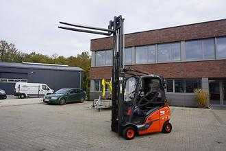 Chariot élévateur d'occasion LINDE H 16T-01 - 2019er GAS VIERRADFRONTSTAPLER (12998500)