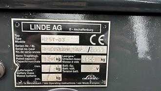 Chariot élévateur d'occasion LINDE H 25 T GAS VIERRADFRONTSTAPLER (13075579)