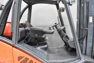 Chariot élévateur d'occasion LINDE H 35 T - 02 /58486/ GAS VIERRADFRONTSTAPLER (13064591)