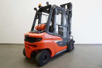 Chariot élévateur d'occasion LINDE H 35 T 1202 GAS VIERRADFRONTSTAPLER (13041474)