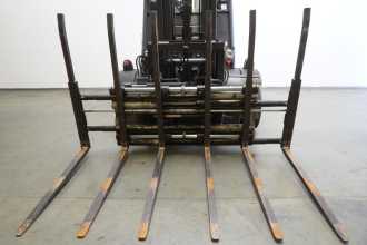 Chariot élévateur d'occasion LINDE H 50 T EVO 394-02 GAS VIERRADFRONTSTAPLER (13056391)