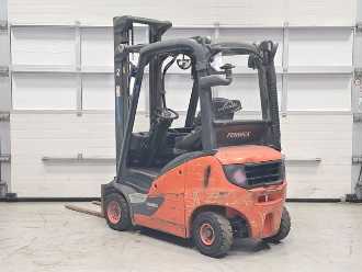 Chariot élévateur d'occasion LINDE H16D-01 DIESEL VIERRADFRONTSTAPLER (12964609)