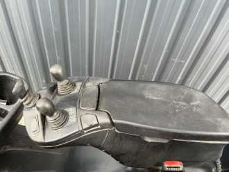 Chariot élévateur d'occasion LINDE H16T-01 GAS VIERRADFRONTSTAPLER (13065120)