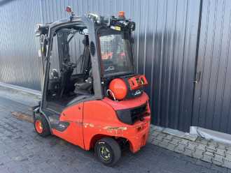 Chariot élévateur d'occasion LINDE H20T-01 GAS VIERRADFRONTSTAPLER (13038461)