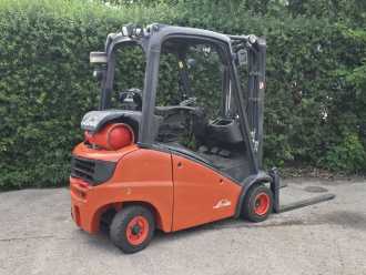 Chariot élévateur d'occasion LINDE H20T-01 GAS VIERRADFRONTSTAPLER (13053188)