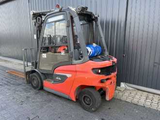 Chariot élévateur d'occasion LINDE H20T-01 GAS VIERRADFRONTSTAPLER (13065392)