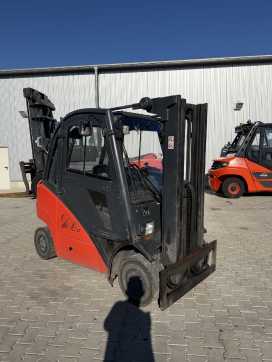 Chariot élévateur d'occasion LINDE H25D-01 DIESEL VIERRADFRONTSTAPLER (13072986)