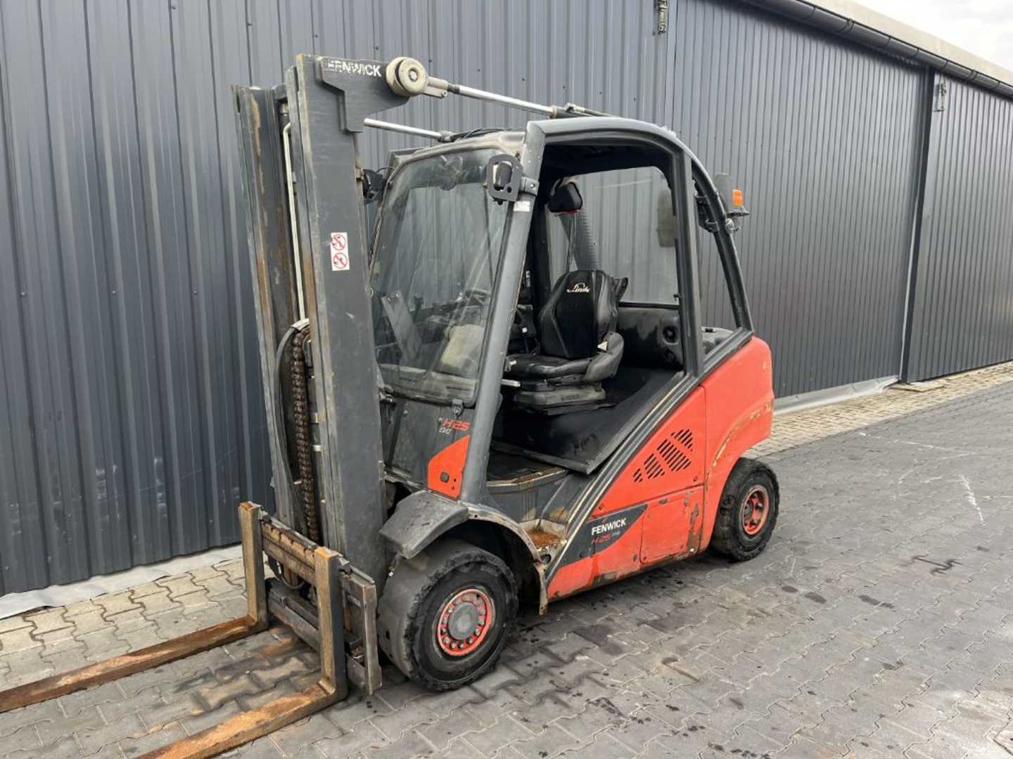 Chariot élévateur d'occasion LINDE H25D-02 DIESEL VIERRADFRONTSTAPLER (13035577)