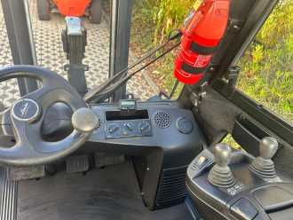 Chariot élévateur d'occasion LINDE H25D-02 EVO DIESEL VIERRADFRONTSTAPLER (13073831)