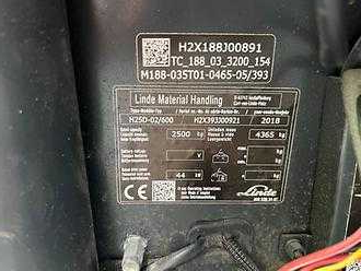Chariot élévateur d'occasion LINDE H25D/600 DIESEL VIERRADFRONTSTAPLER (13047758)