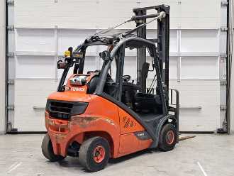 Chariot élévateur d'occasion LINDE H25T-02 GAS VIERRADFRONTSTAPLER (12944121)