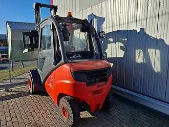 Chariot élévateur d'occasion LINDE H30D  DIESEL VIERRADFRONTSTAPLER (12795653)