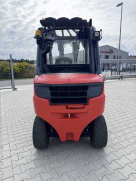 Chariot élévateur d'occasion LINDE H30D-02 DIESEL VIERRADFRONTSTAPLER (12886460)