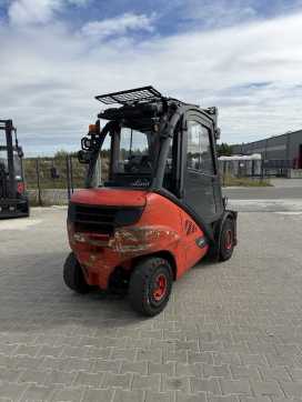 Chariot élévateur d'occasion LINDE H30D-02 DIESEL VIERRADFRONTSTAPLER (13067156)