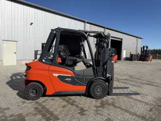 Chariot élévateur d'occasion LINDE H35D-01/1202 DIESEL VIERRADFRONTSTAPLER (13072985)