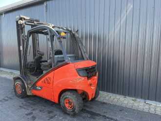 Chariot élévateur d'occasion LINDE H35D-02 DIESEL VIERRADFRONTSTAPLER (13058659)