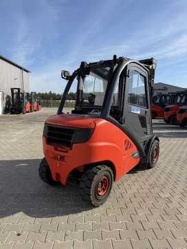 Chariot élévateur d'occasion LINDE H35D-02 DIESEL VIERRADFRONTSTAPLER (13071707)