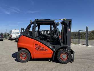 Chariot élévateur d'occasion LINDE H40D-02 Containerfähig DIESEL VIERRADFRONTSTAPLER (12948988)
