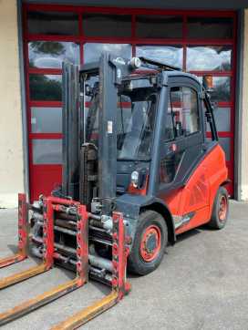 Chariot élévateur d'occasion LINDE H40D-02 DIESEL VIERRADFRONTSTAPLER (13064888)